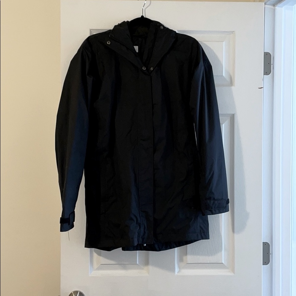 Columbia Women’s Rain Coat